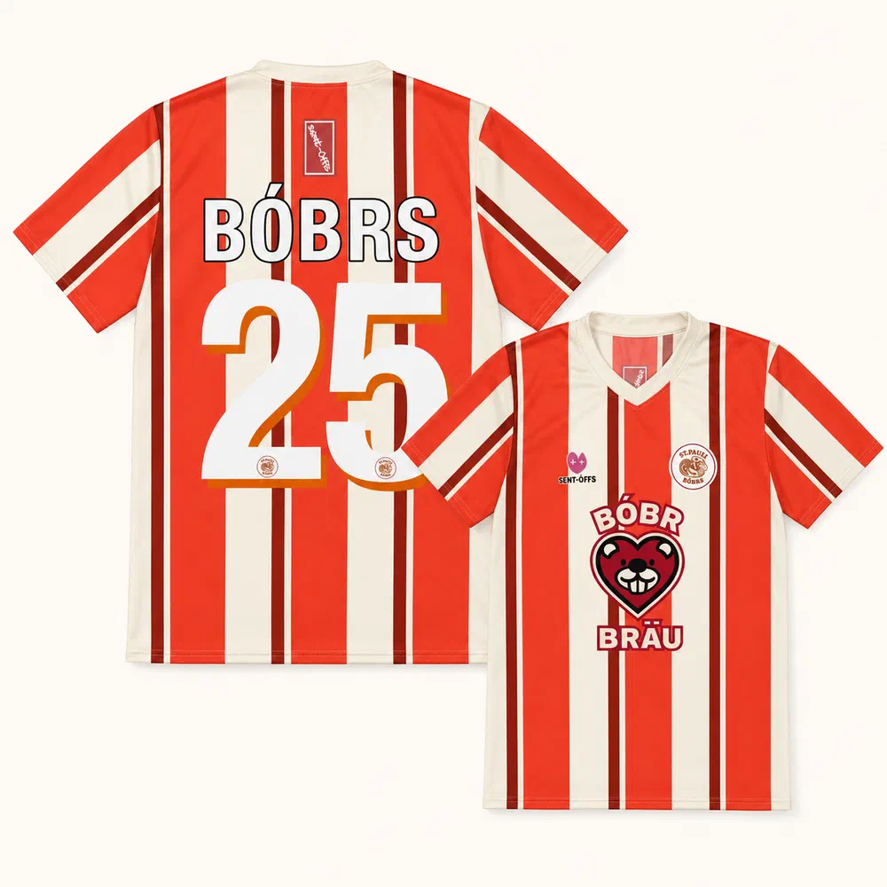 Rot-weiß gestreiftes Trikot von vorn und hinten: Brustlogo BÓBR BRÄU mit Biber im Herz, auf dem Rücken der Schriftzug BÓBRS über der Nummer 25